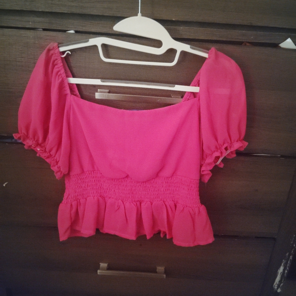 SHE & SKY Positano Pretty Smocked Top - Size Small - Picture 9 of 10